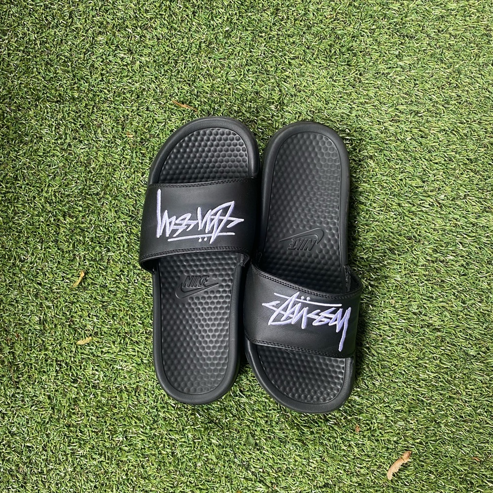 Nike stussy slides